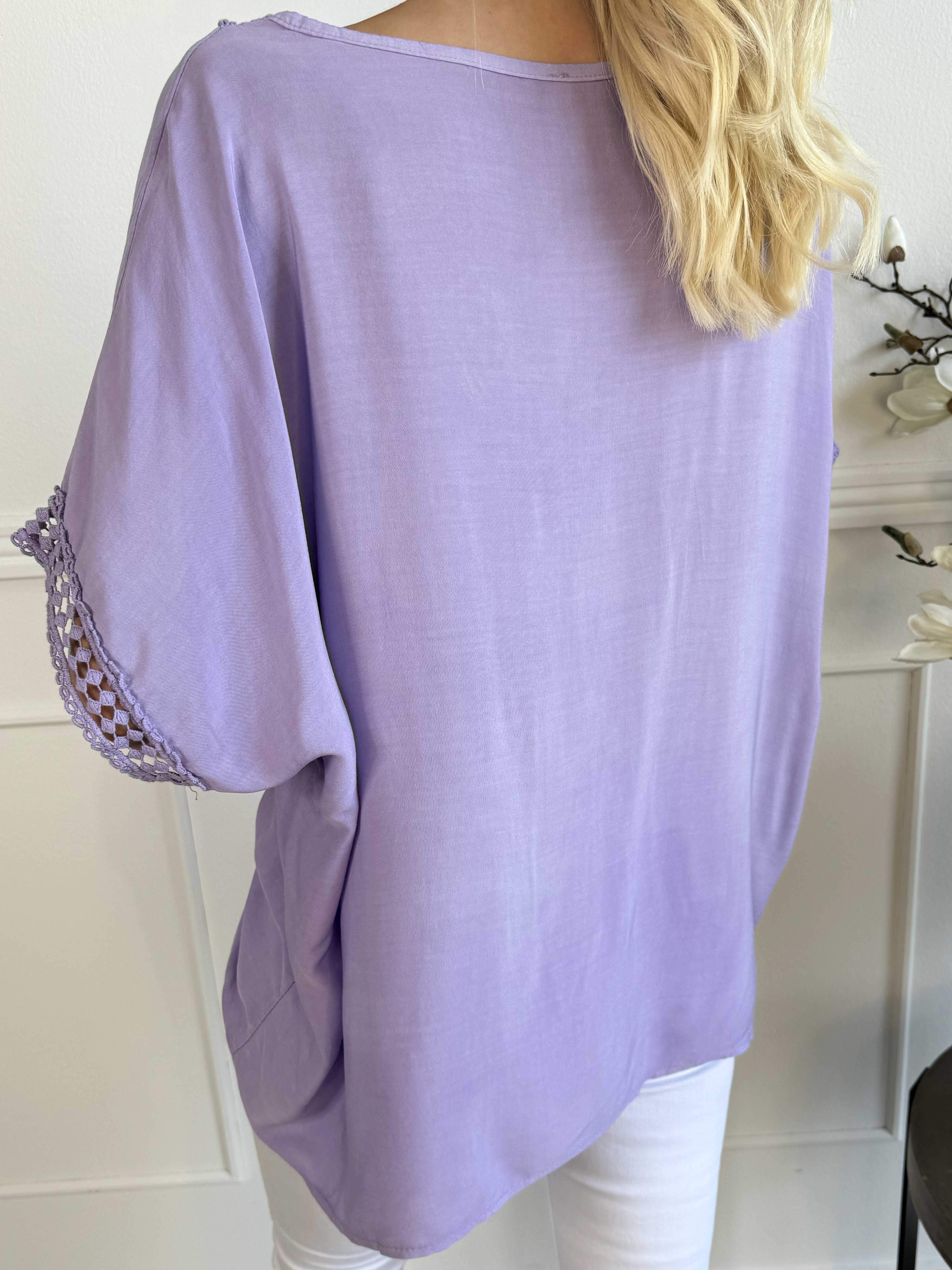 Muna - Enkel tunika i ljus viskos med broderi